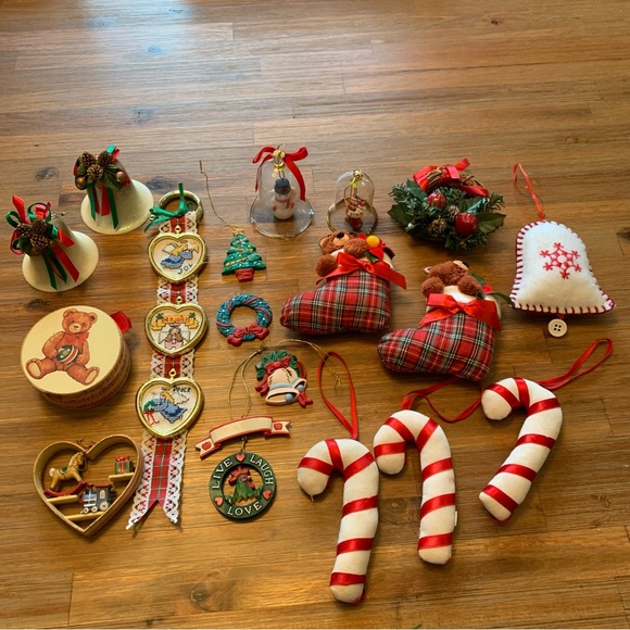 Bundle of vintage Christmas ornaments - Picture 1 of 8